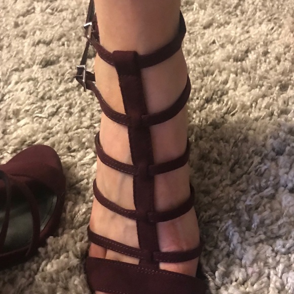 Express Strappy heels - Picture 4 of 5